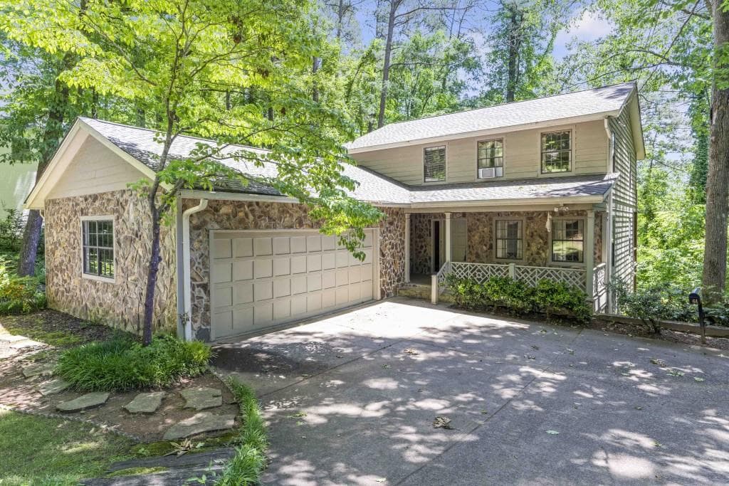 64 River Park Drive, Sandy Springs, GA 30328 — most recent listing photo