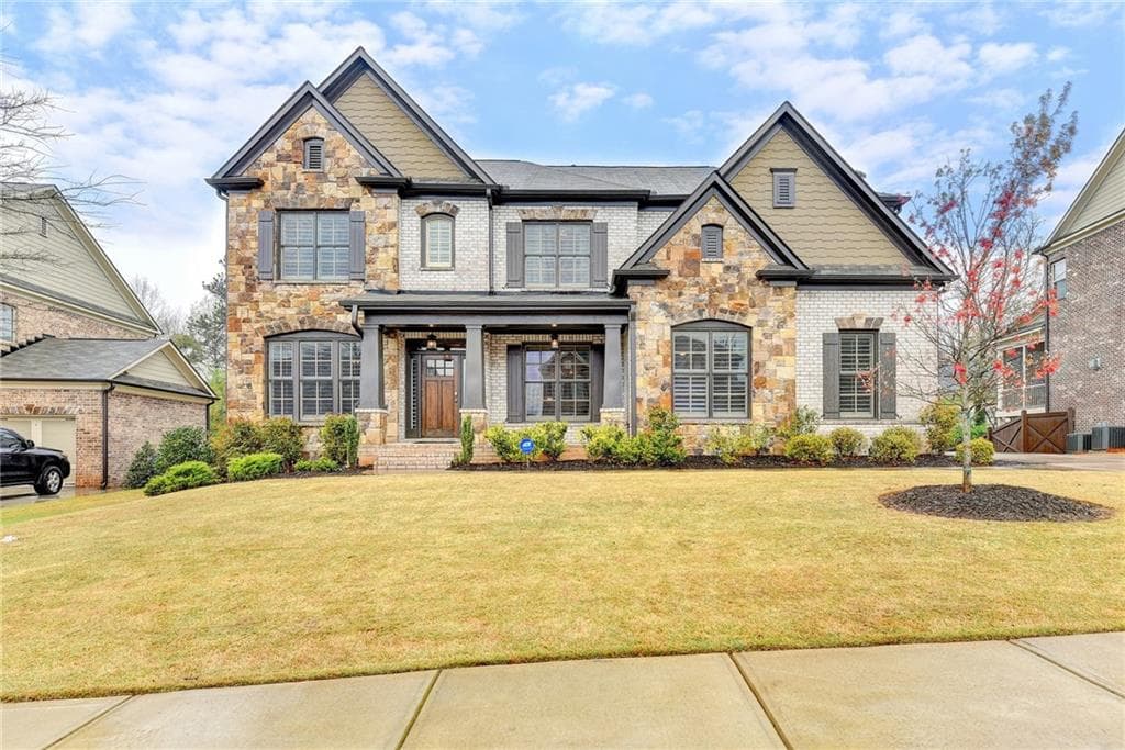 3352 Laurel Leaf Way, Buford, GA 30519 — most recent listing photo