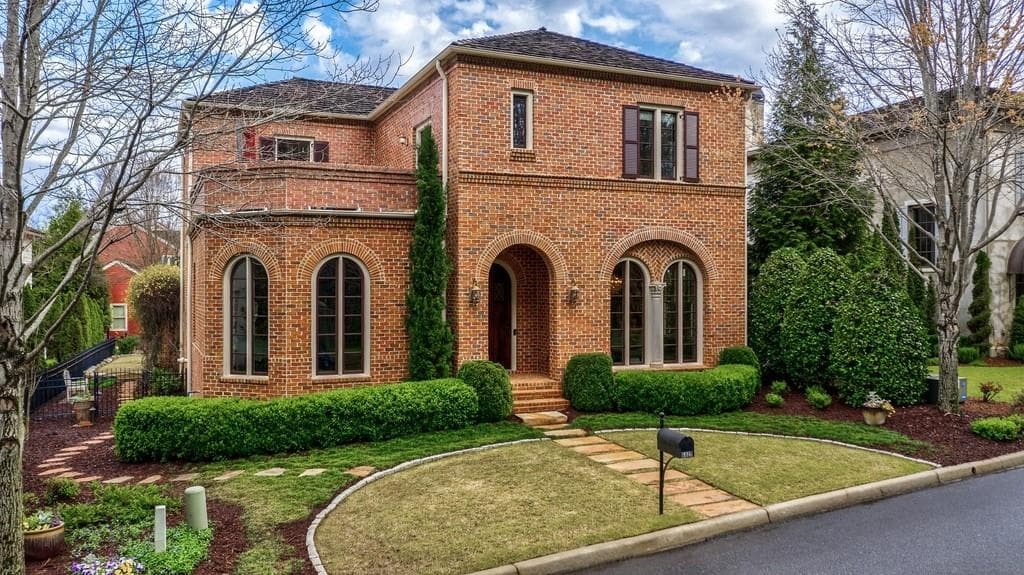 6825 Bucks Road, Cumming, GA 30040 — most recent listing photo