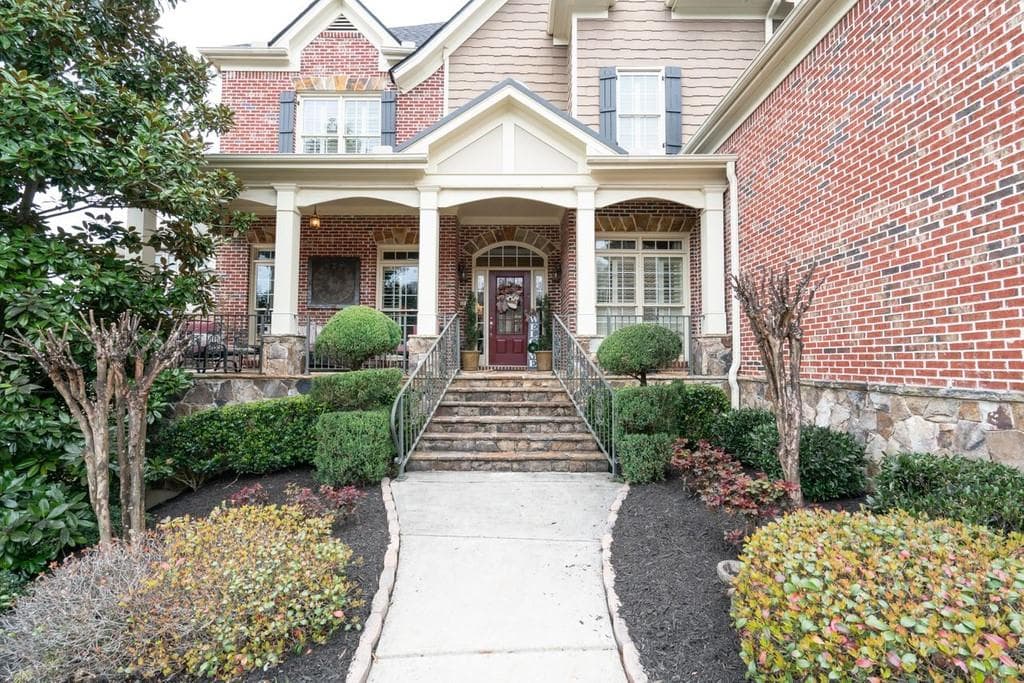 3321 Anna Ruby Drive, Buford, GA 30519 — most recent listing photo