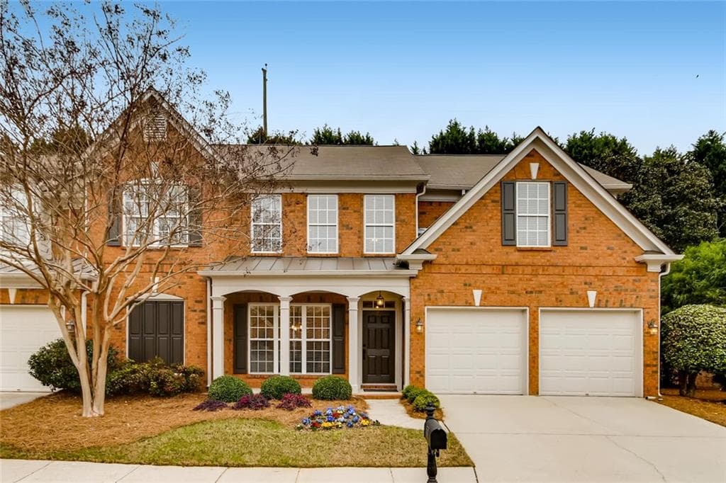 3 bedroom, 3 bathroom, 2,551 sq ft townhouse sold at 117 Westchester Drive, Smyrna, GA 30082