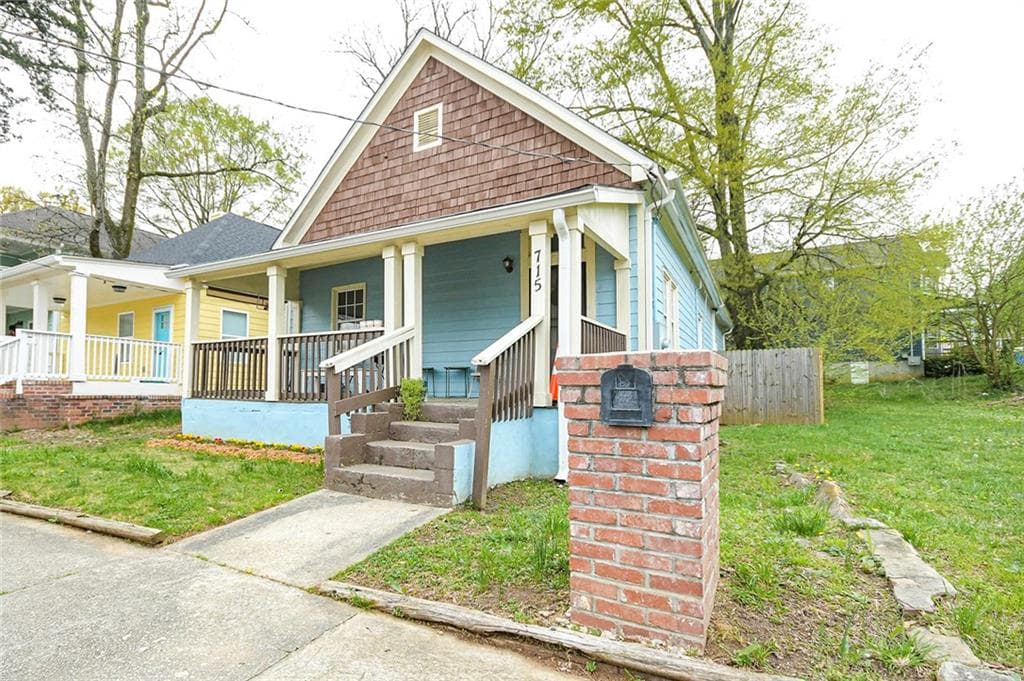 4 bedroom, 2 bathroom, 1,344 sq ft single family residence sold at 715 Cooper Street, Atlanta, GA 30315