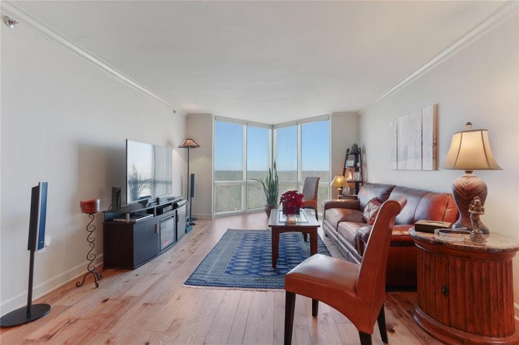 2 bedroom, 2 bathroom, 1,260 sq ft condominium sold at 2870 Pharr Court South 1610, Atlanta, GA 30305