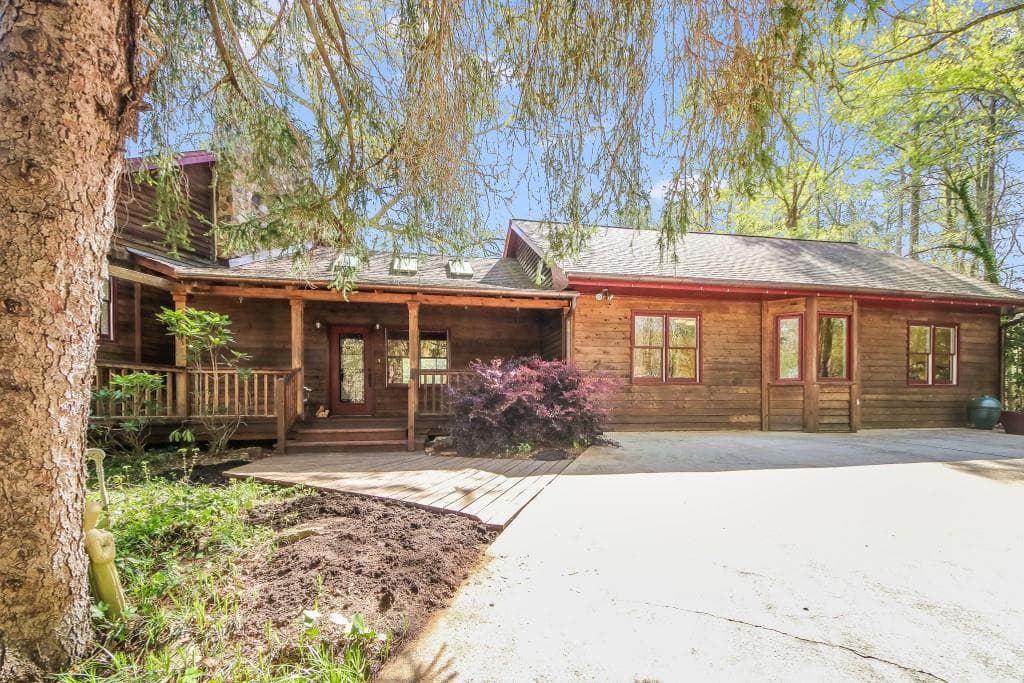 226 Lester Road, Lawrenceville, GA 30044 — most recent listing photo