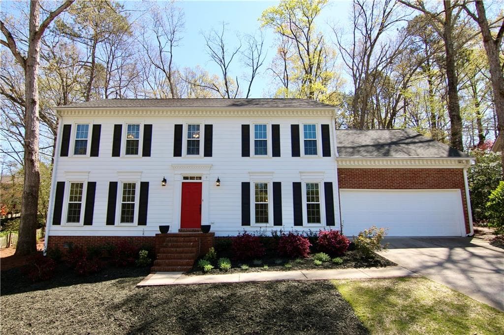 4 bedroom, 3 bathroom, 2,422 sq ft single family residence sold at 335 Watercress Drive, Roswell, GA 30076