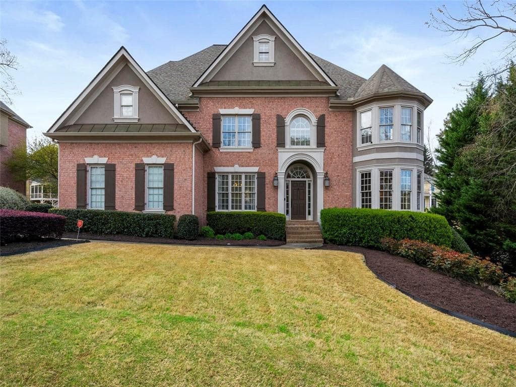 6 bedroom, 5 bathroom, 4,972 sq ft single family residence sold at 5700 Buck Hollow Drive, Alpharetta, GA 30005