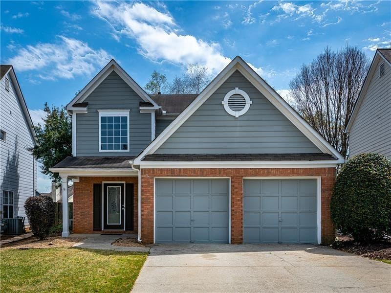 3 bedroom, 3 bathroom, 1,553 sq ft single family residence sold at 2250 Ashton Drive, Roswell, GA 30076