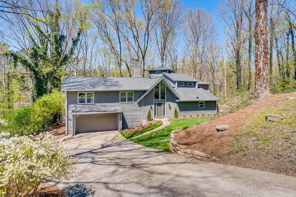 4 bedroom, 4 bathroom, 3,665 sq ft single family residence sold at 310 Brandenburgh Circle, Roswell, GA 30075