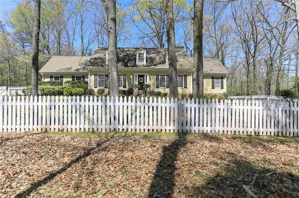 3 bedroom, 3 bathroom, 3,022 sq ft single family residence sold at 510 N Link Road, Johns Creek, GA 30022