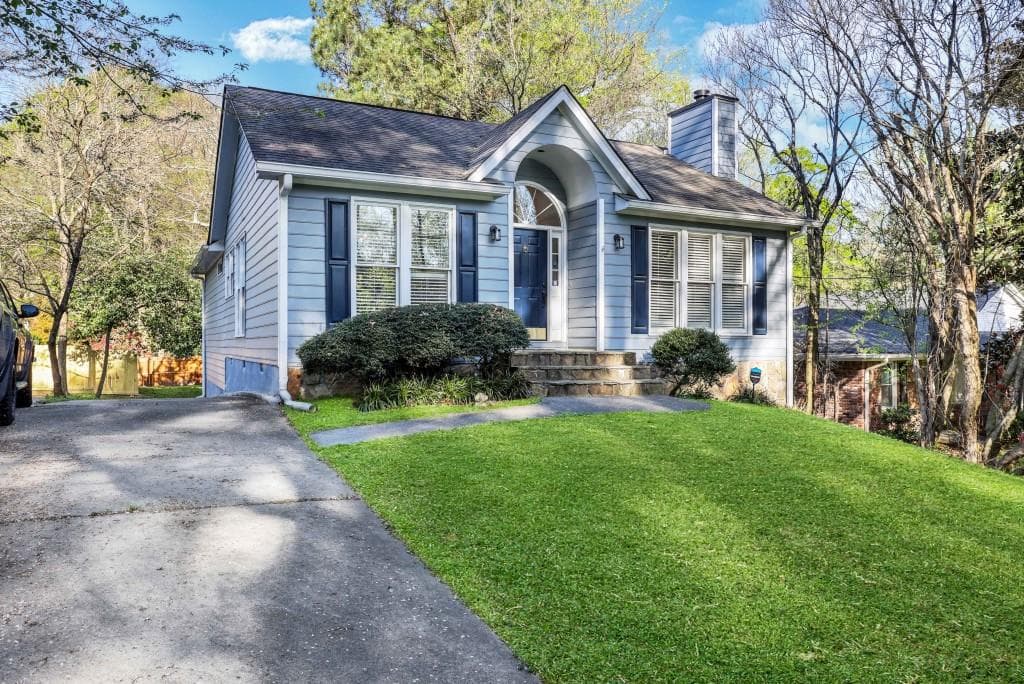 3 bedroom, 2 bathroom, 1,638 sq ft single family residence sold at 1988 Woodland Hills Avenue, Atlanta, GA 30318