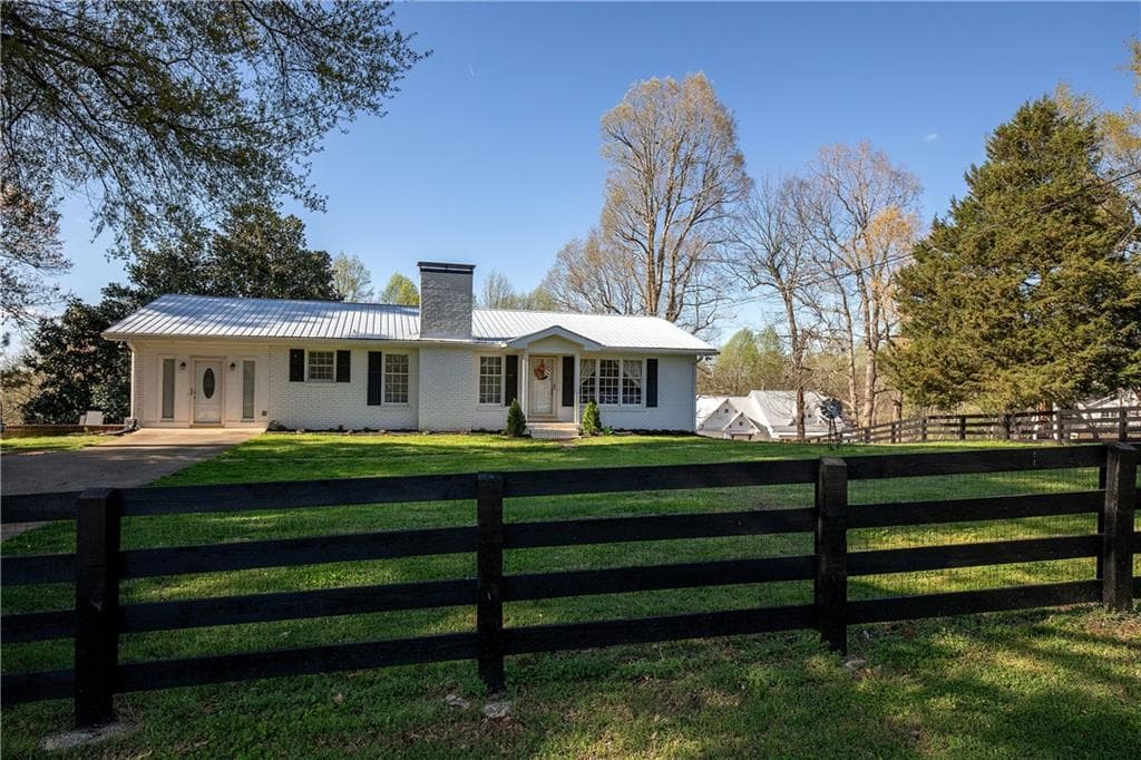 6622 Frix Road, Cumming, GA 30028 — most recent listing photo