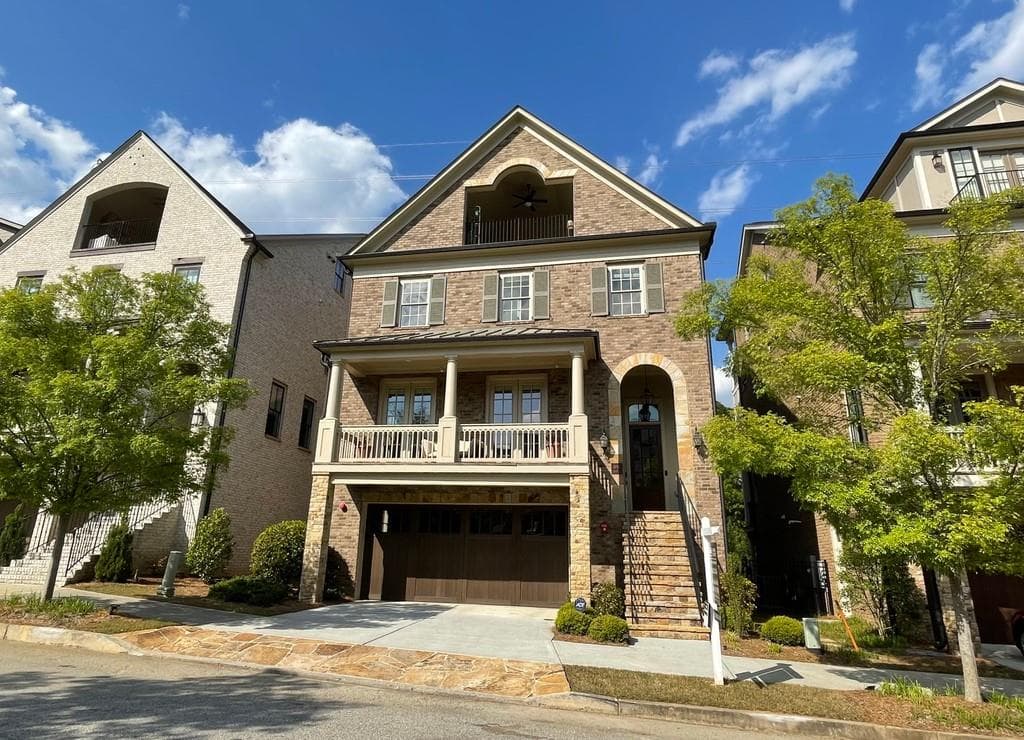 5 bedroom, 6 bathroom, 4,969 sq ft single family residence sold at 2095 Bellrick Road, Atlanta, GA 30318