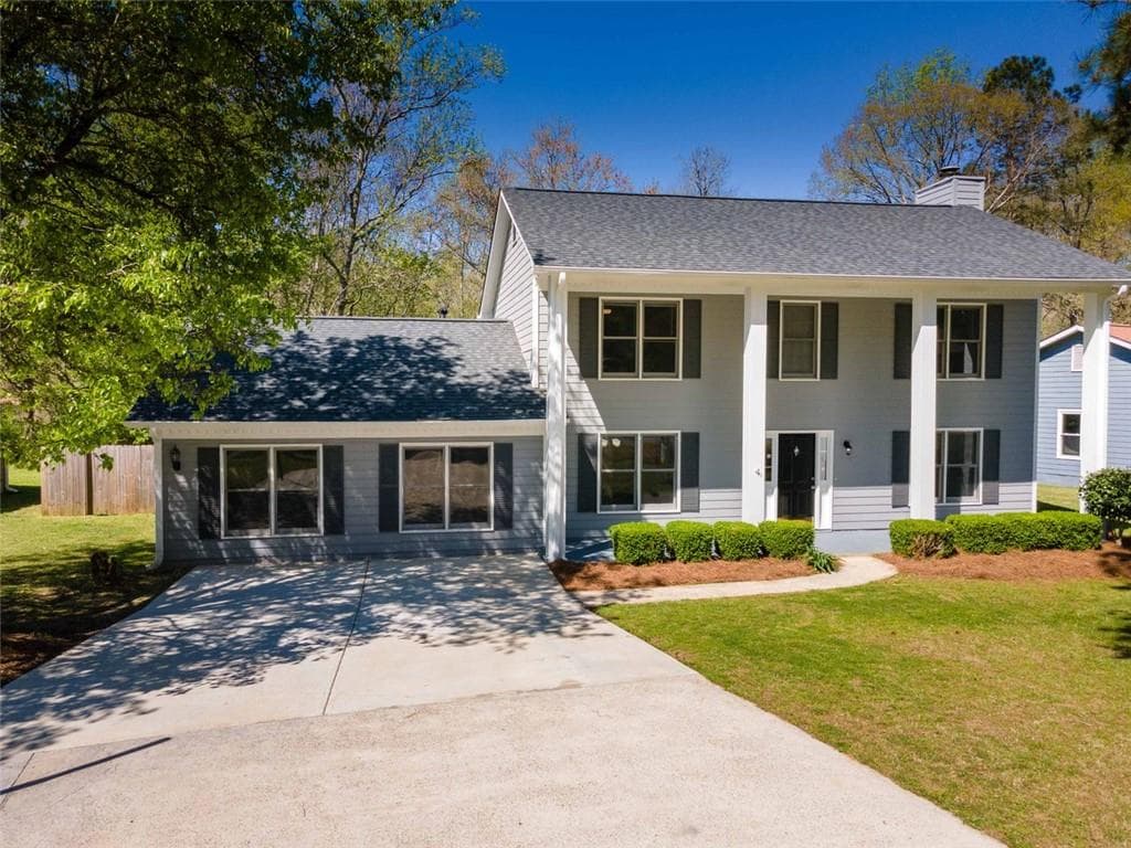 8955 HABERSHAM Drive, Jonesboro, GA 30238 — most recent listing photo