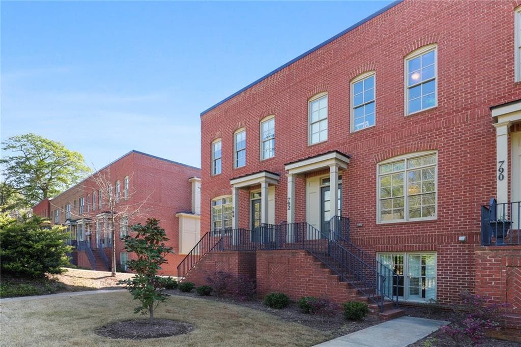 794 Virginia Park Circle 103, Atlanta, GA 30306 — most recent listing photo