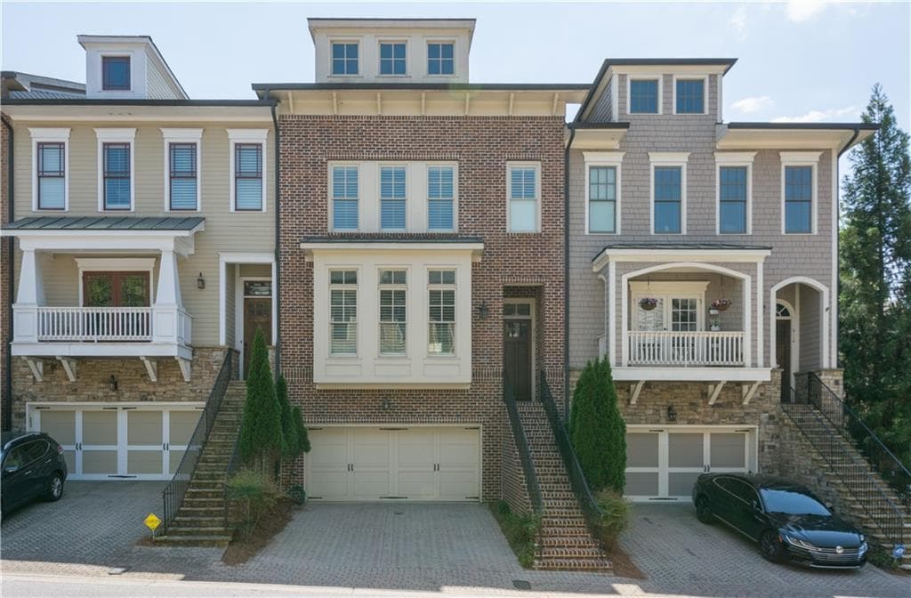 2120 W Village Crossing, Smyrna, GA 30080 — most recent listing photo