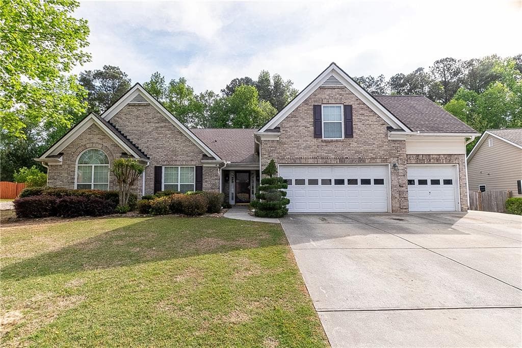 1210 Creek Pointe Circle, Lawrenceville, GA 30043 — most recent listing photo