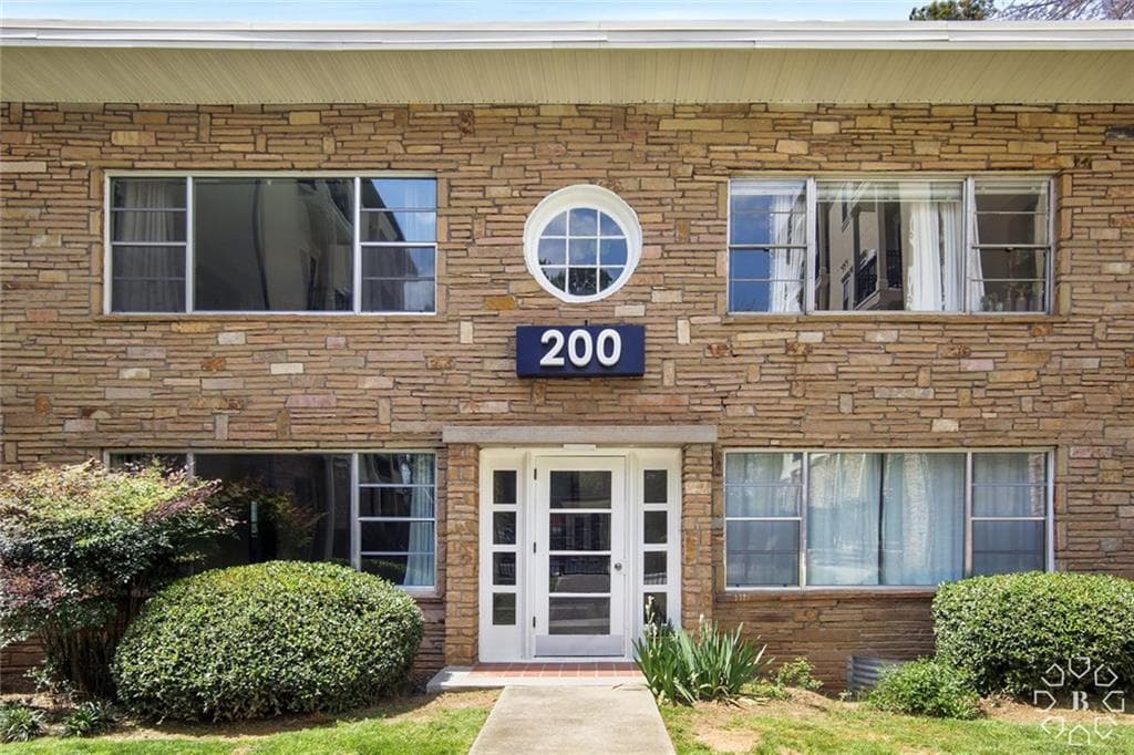 2240 Cheshire Bridge Road 205, Atlanta, GA 30324 — most recent listing photo