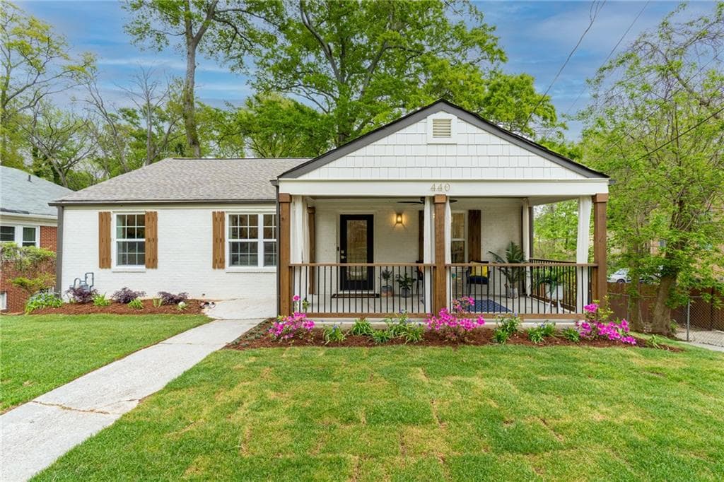 4 bedroom, 3 bathroom, 2,624 sq ft single family residence sold at 440 Altoona Place, Atlanta, GA 30310