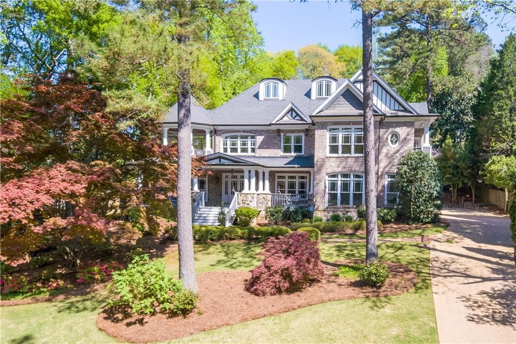 6 bedroom, 9 bathroom, 9,800 sq ft single family residence sold at 4650 Club Valley Drive, Atlanta, GA 30319