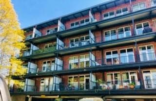 2 bedroom, 2 bathroom, 902 sq ft condominium sold at 5200 Peachtree Road 3206, Atlanta, GA 30341