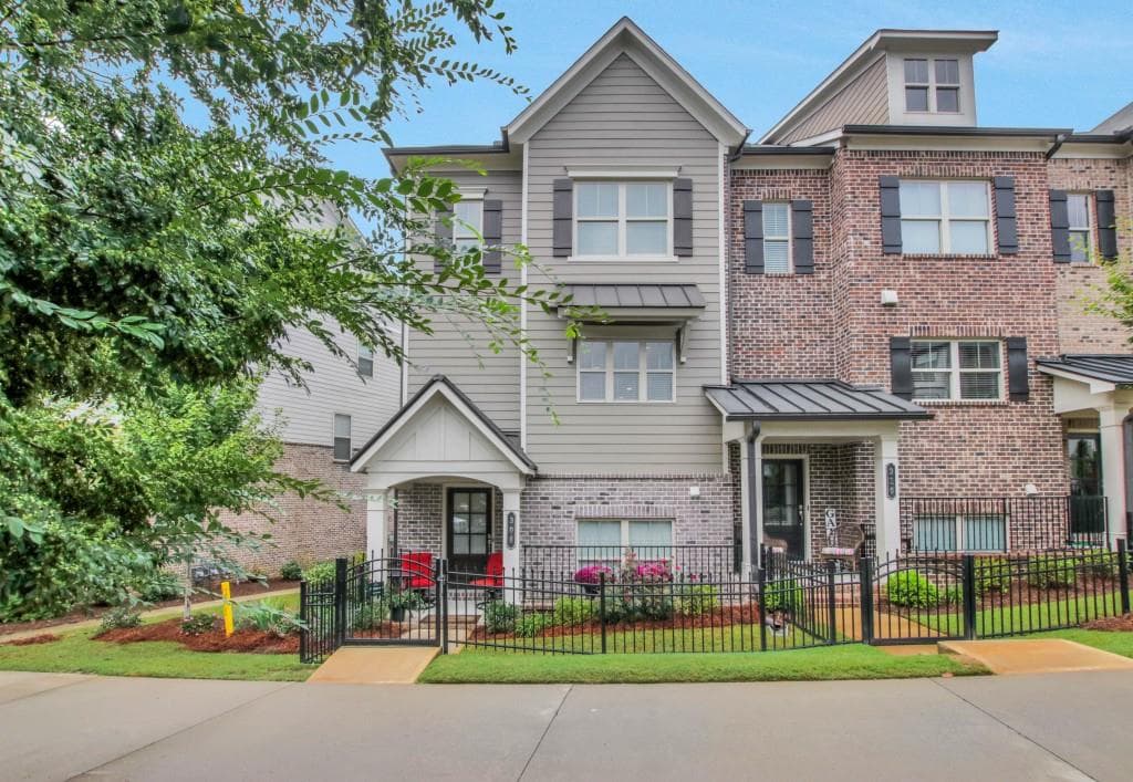 308 Lantana Lane, Woodstock, GA 30188 — most recent listing photo