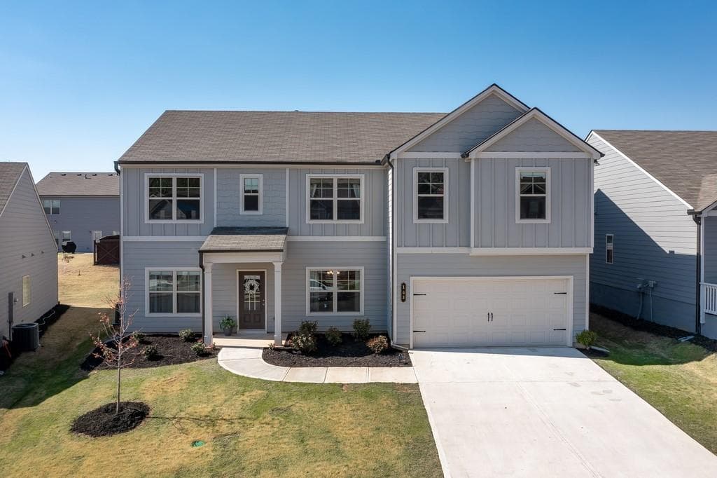 5 bedroom, 4 bathroom, 3,404 sq ft single family residence sold at 103 Creekside Bluff Way, Auburn, GA 30011