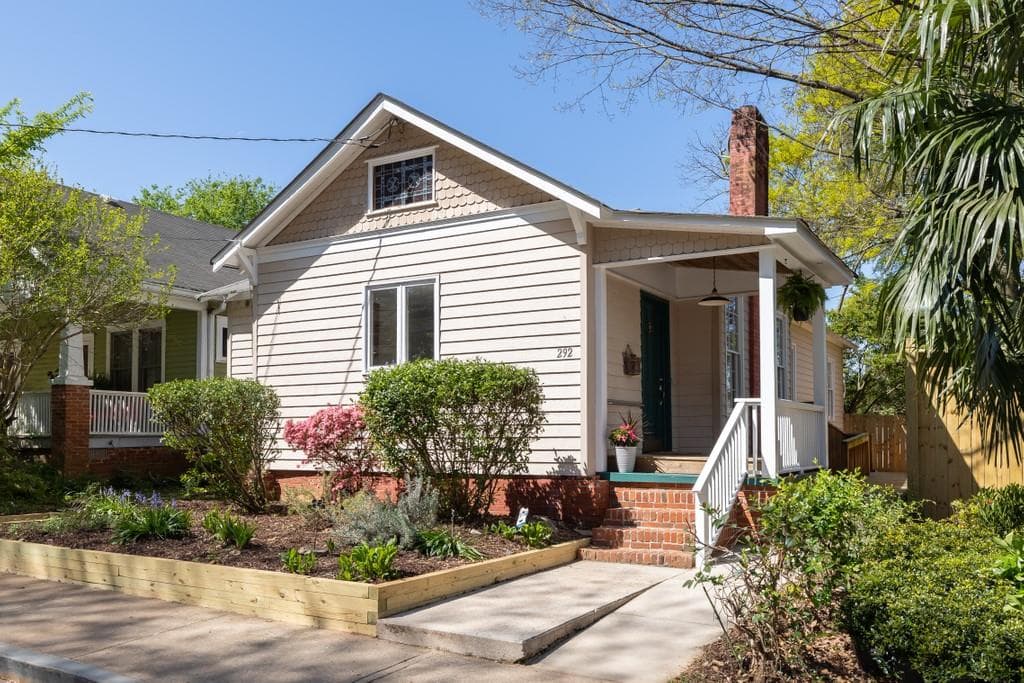 5 bedroom, 2 bathroom, 1,539 sq ft single family residence sold at 292 Josephine Street, Atlanta, GA 30307