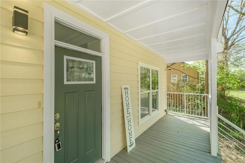 3 bedroom, 4 bathroom, 2,100 sq ft single family residence sold at 1758 Bouldercrest Rd SE, Atlanta, GA 30316
