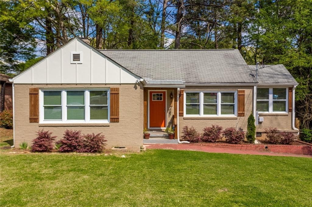 3 bedroom, 2 bathroom, 1,465 sq ft single family residence sold at 1854 Brandywine Street, Atlanta, GA 30310