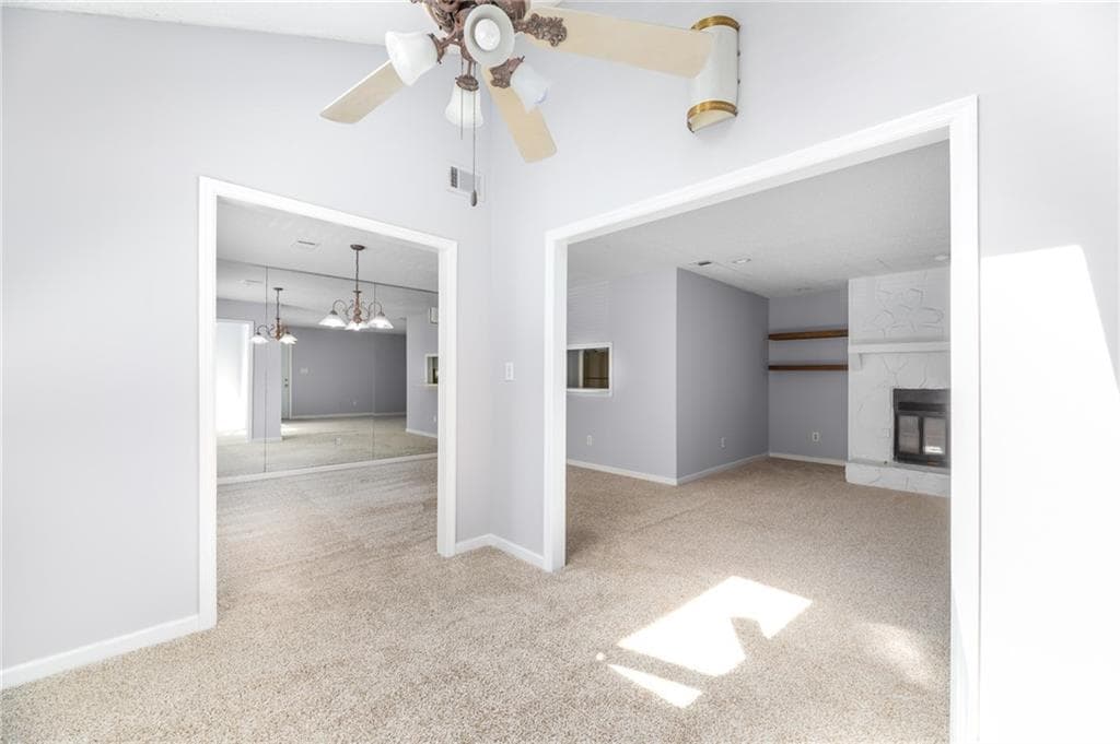 2 bedroom, 2 bathroom, 1,278 sq ft condominium sold at 6105 Woodmont Boulevard, Peachtree Corners, GA 30092