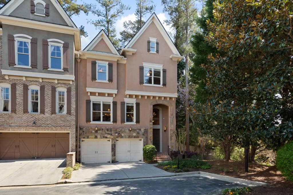 1926 Saxon Valley Circle, Brookhaven, GA 30319 — most recent listing photo