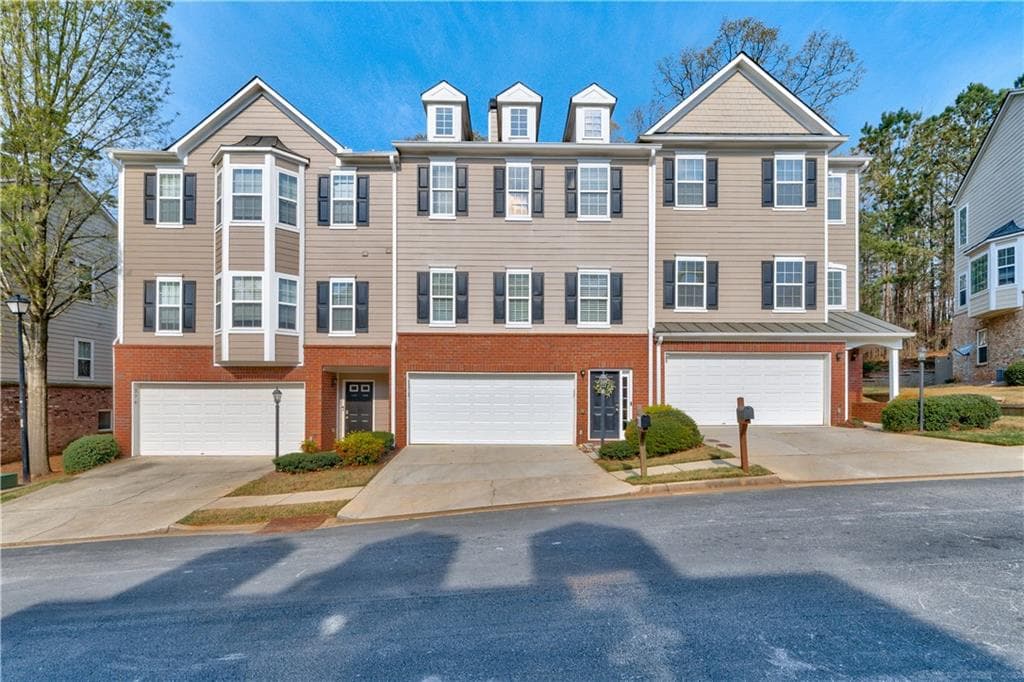 378 Eagle Tiff Drive, Sugar Hill, GA 30518 — most recent listing photo