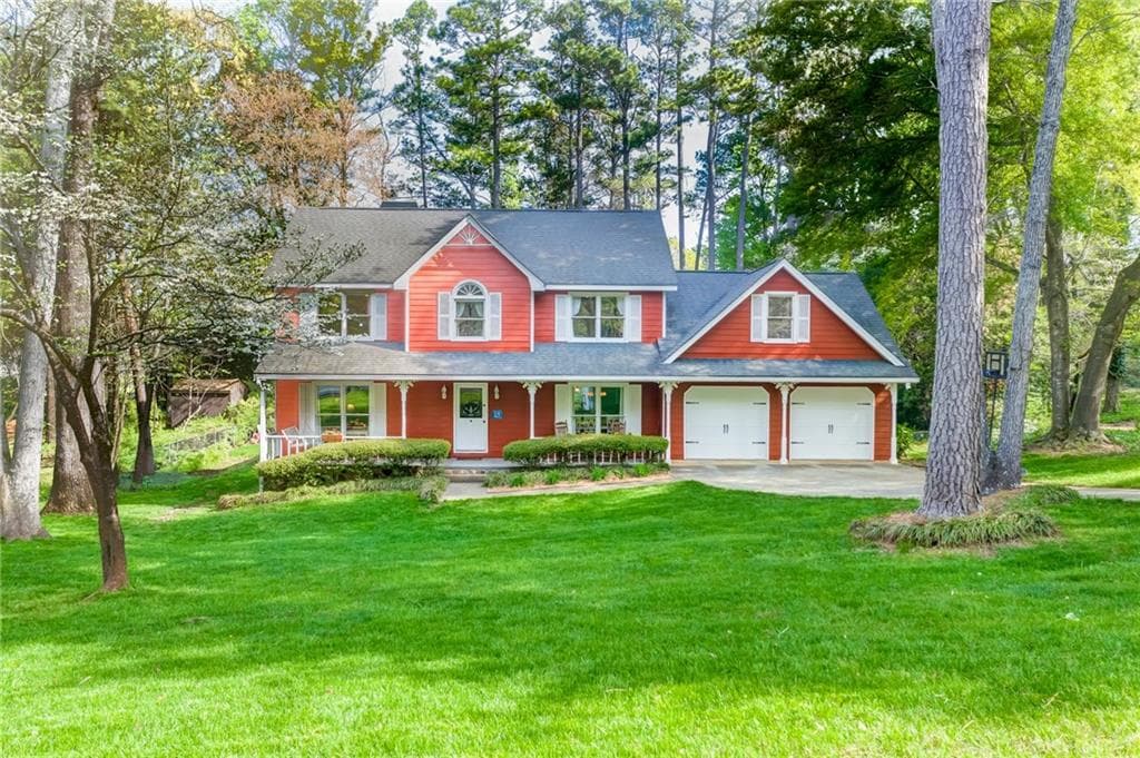 4 bedroom, 3 bathroom, 2,668 sq ft single family residence sold at 203 Lexington Drive, Woodstock, GA 30188