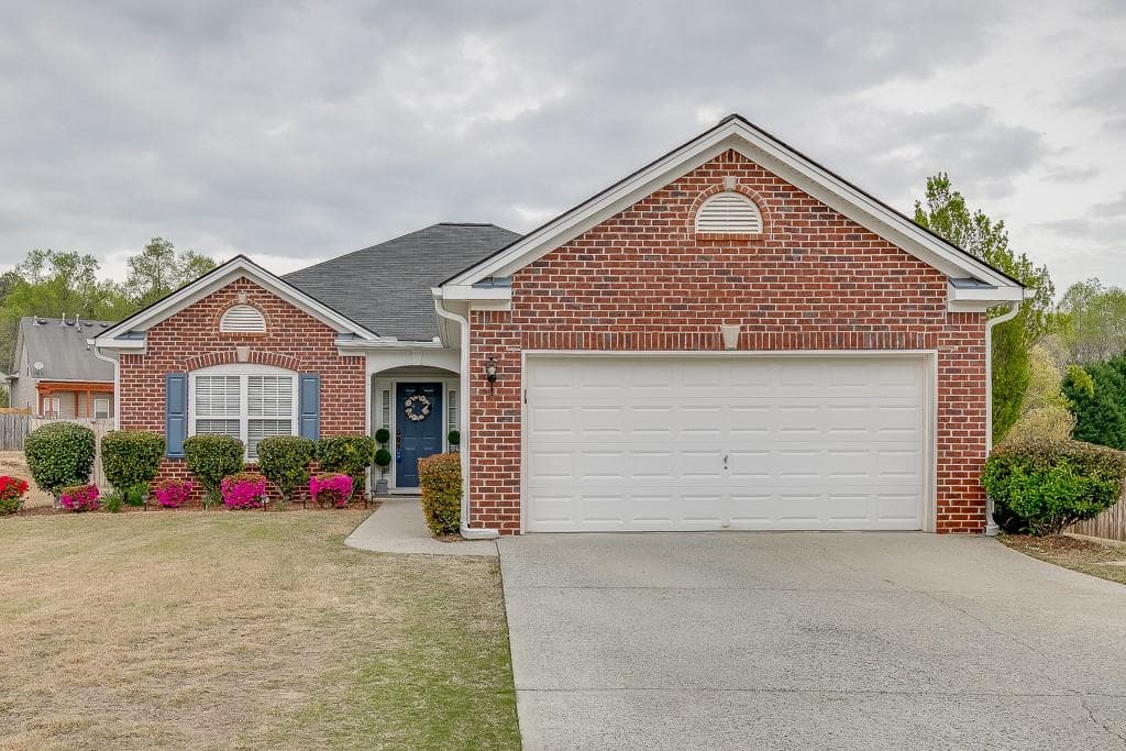 1975 Beckenham Place, Dacula, GA 30019 — most recent listing photo