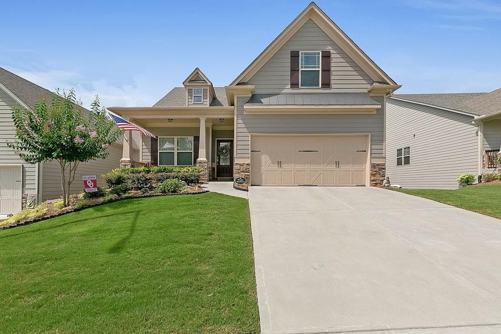 4 bedroom, 4 bathroom, 1,698 sq ft single family residence sold at 101 Cedarview Drive, Dallas, GA 30132