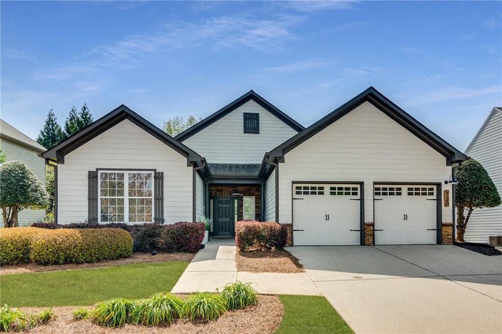 723 Liberty Bell Run, Hoschton, GA 30548 — most recent listing photo