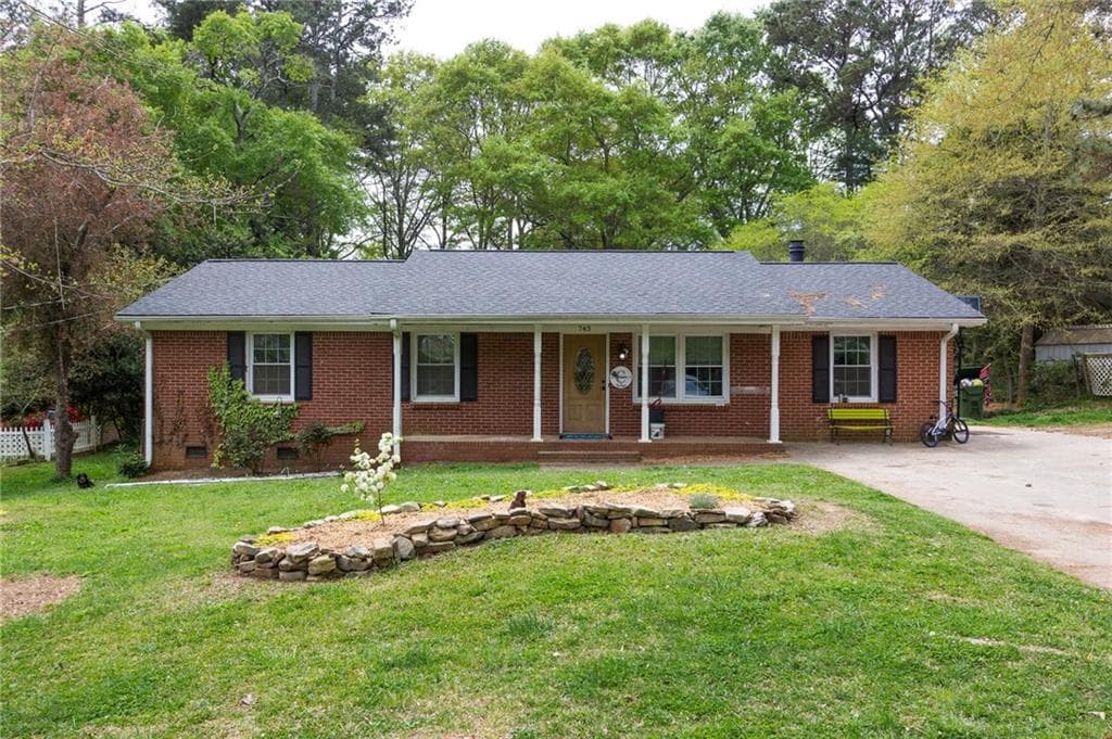 743 Country Club Drive, Monroe, GA 30655 — most recent listing photo