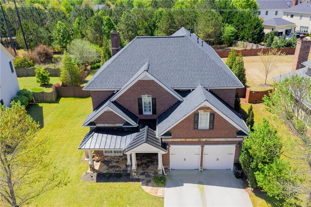 4 bedroom, 3 bathroom, 4,117 sq ft single family residence sold at 569 Lawton Bridge Road, Smyrna, GA 30082