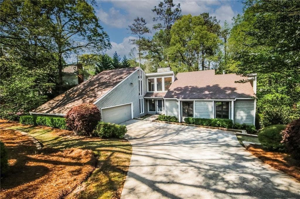 440 Dogleg Court, Roswell, GA 30076 — most recent listing photo