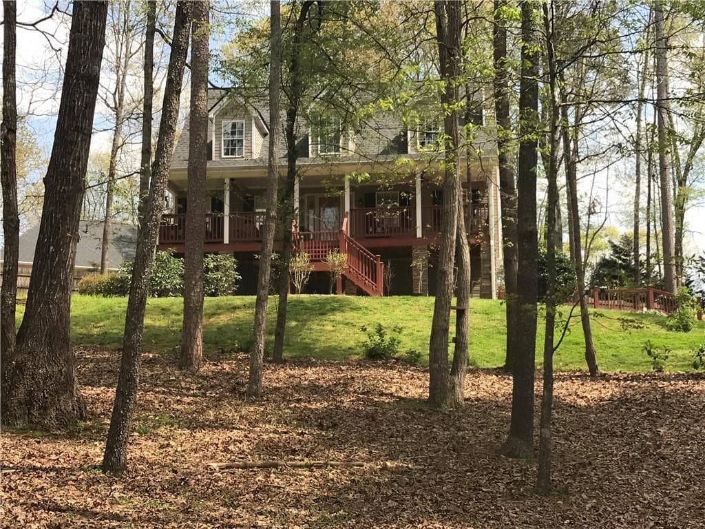 4 bedroom, 4 bathroom, 2,428 sq ft single family residence sold at 117 Hickory Lane, Ball Ground, GA 30107
