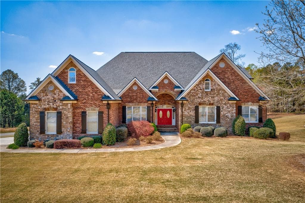 2444 Sunflower Drive, Hoschton, GA 30548 — most recent listing photo