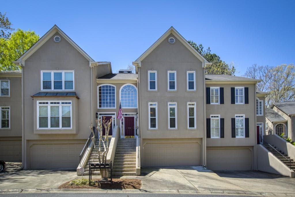 2574 Oakwood Trace, Smyrna, GA 30080 — most recent listing photo