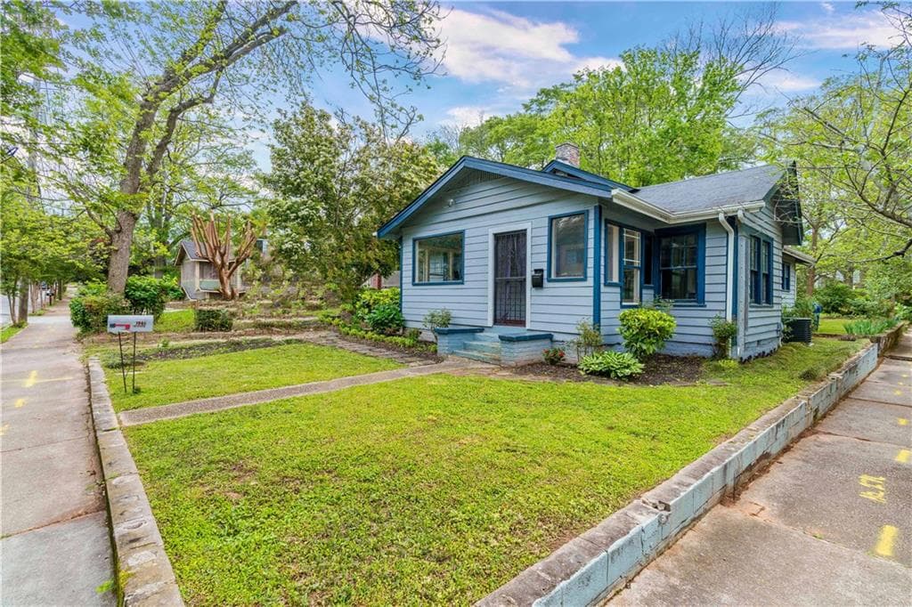 3 bedroom, 2 bathroom single family residence sold at 1277 Hardee Street, Atlanta, GA 30307