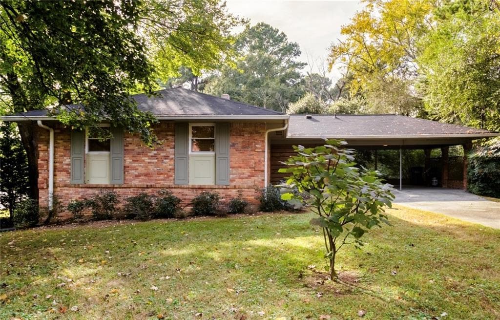 4 bedroom, 3 bathroom, 1,491 sq ft single family residence sold at 3637 Lakeshore Drive, Smyrna, GA 30082