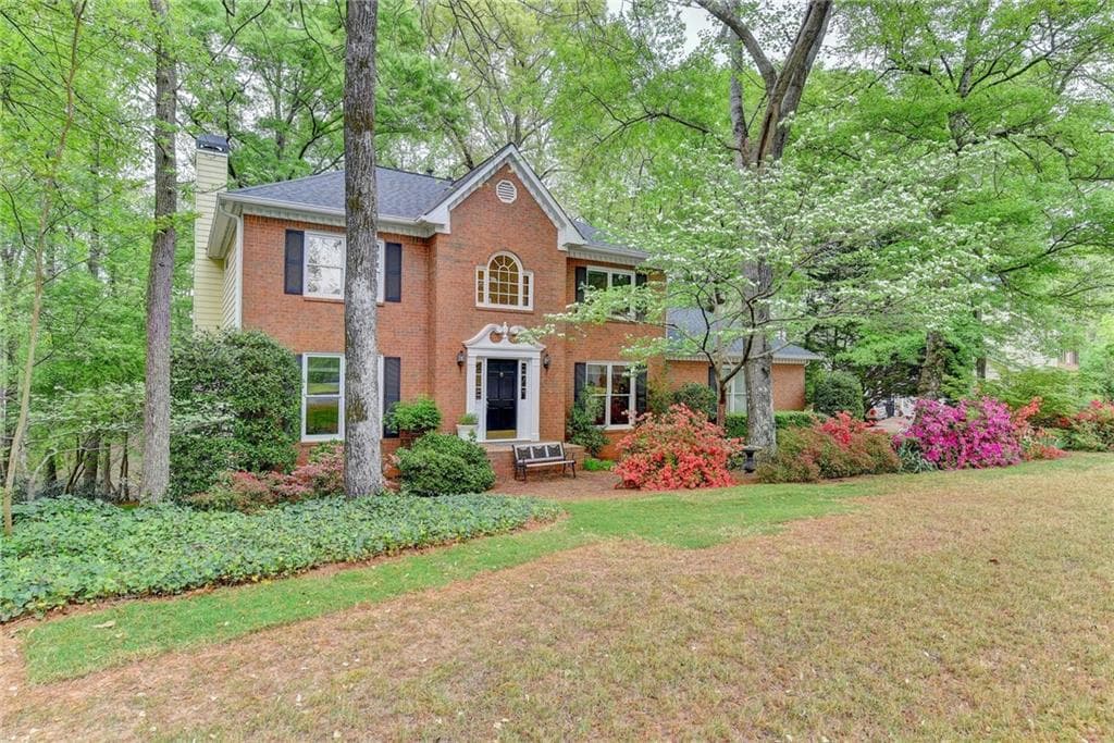 4 bedroom, 3 bathroom, 4,072 sq ft single family residence sold at 8095 Willow Tree Way, Alpharetta, GA 30005