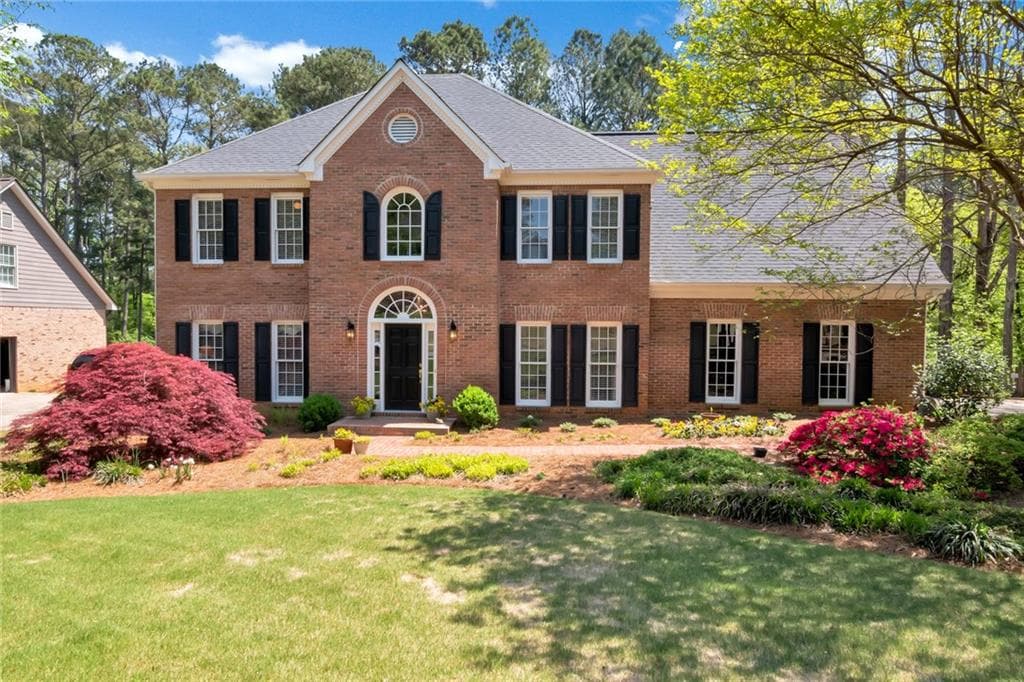 1982 River Forest Drive, Marietta, GA 30068 — most recent listing photo