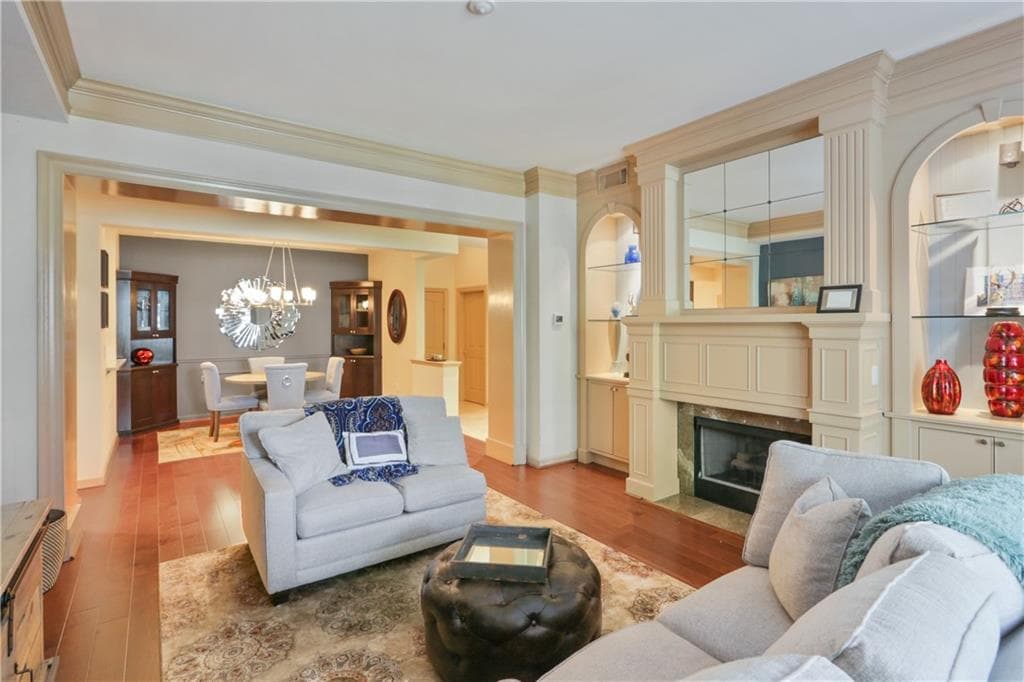 2 bedroom, 2 bathroom, 1,586 sq ft condominium sold at 850 Piedmont Avenue 1305, Atlanta, GA 30308