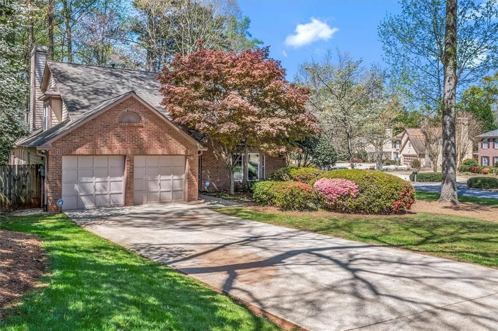 12150 Wallace Woods Lane, Alpharetta, GA 30004 — most recent listing photo