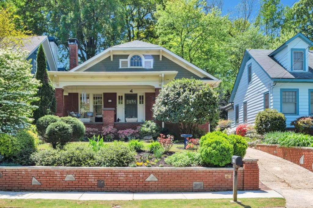3 bedroom, 2 bathroom, 1,917 sq ft single family residence sold at 953 Blue Ridge Avenue, Atlanta, GA 30306