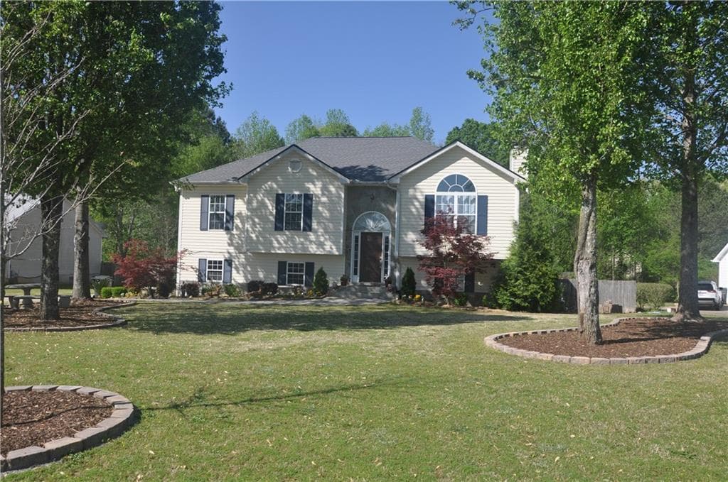 1208 Crystal Bend, Monroe, GA 30655 — most recent listing photo